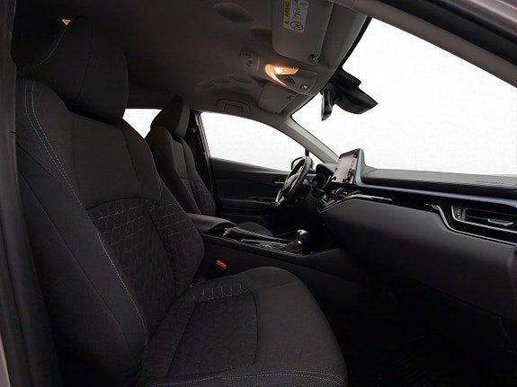 Vehicle Image 23