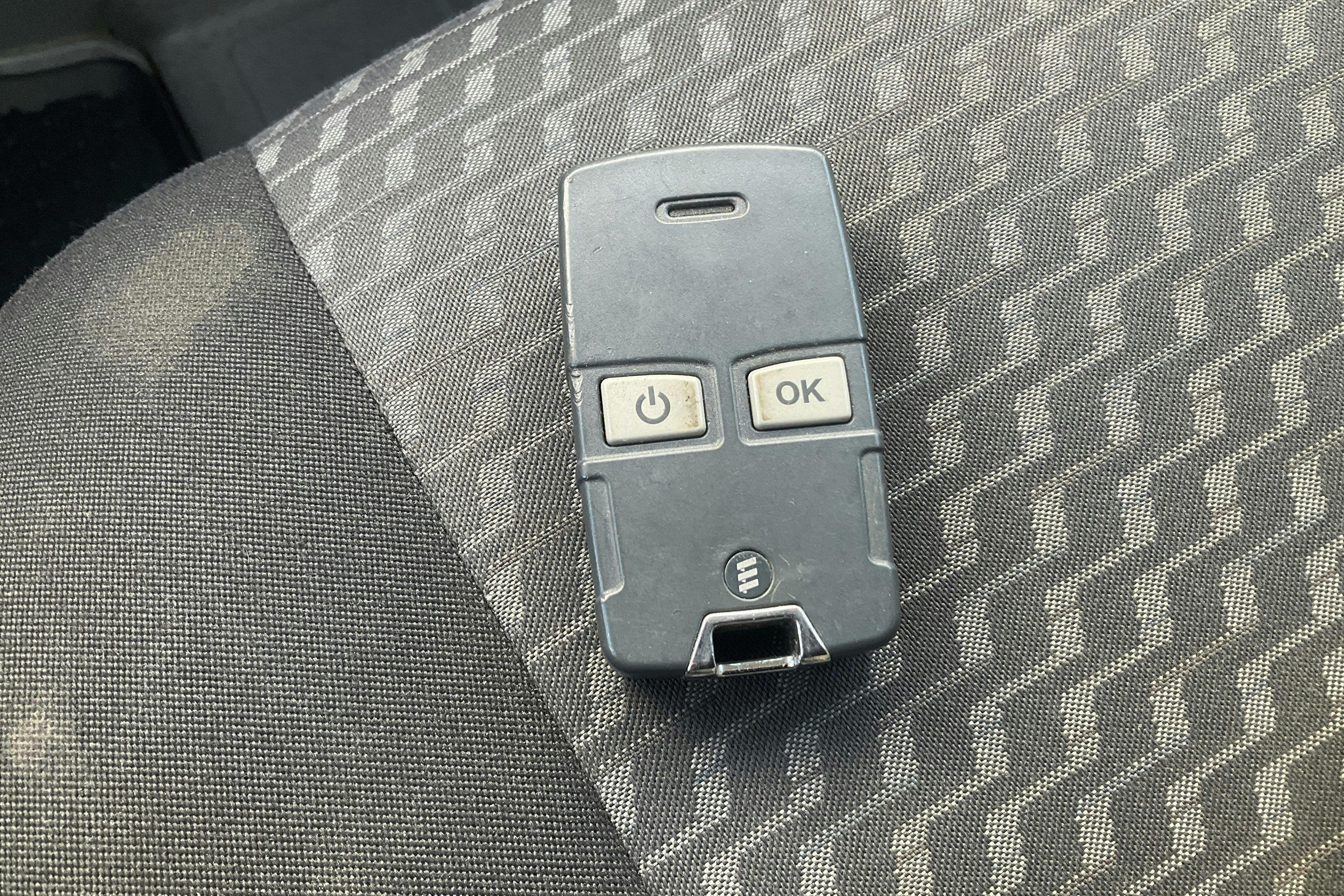 Vehicle Image 13