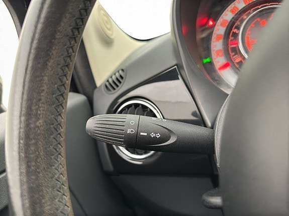 Vehicle Image 24