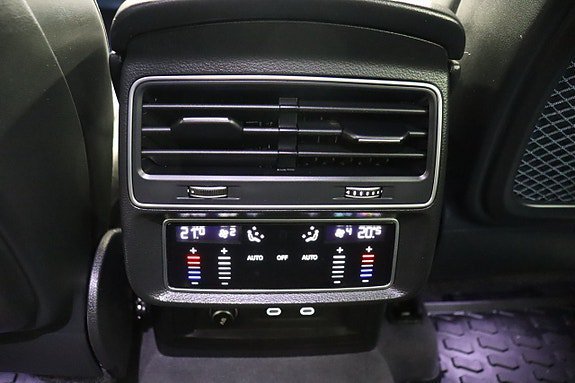 Vehicle Image 34