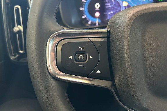 Vehicle Image 29
