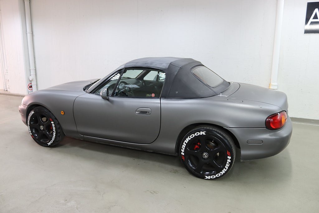 Vehicle Image 8