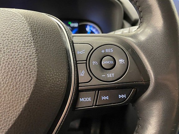 Vehicle Image 23