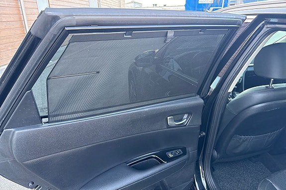 Vehicle Image 29