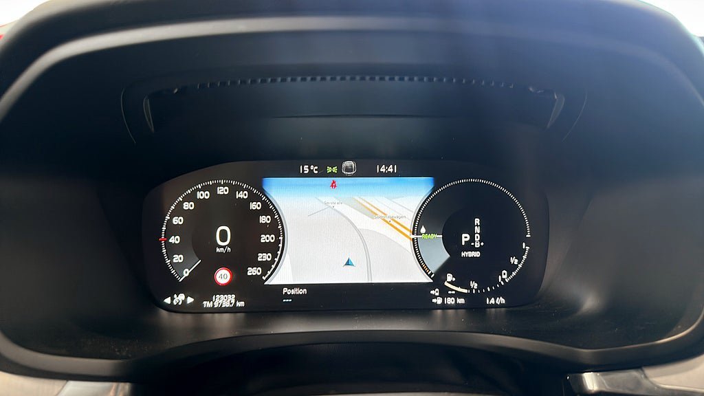 Vehicle Image 15