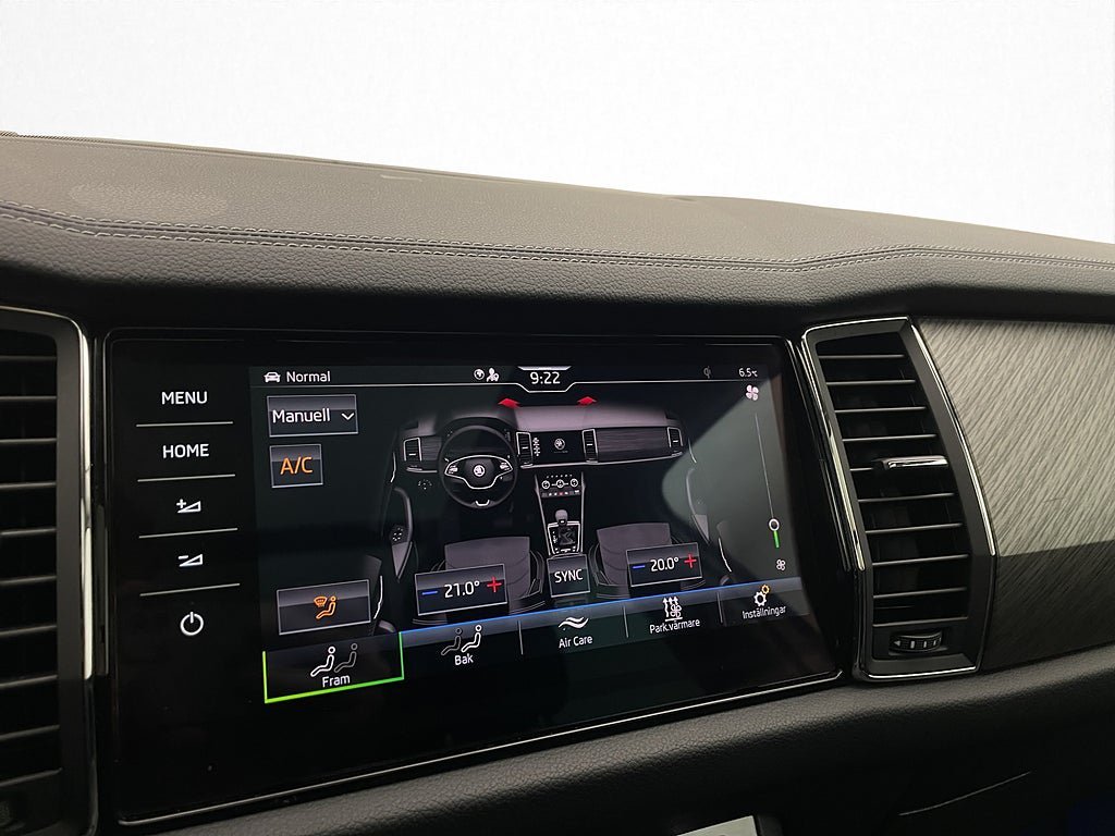 Vehicle Image 22
