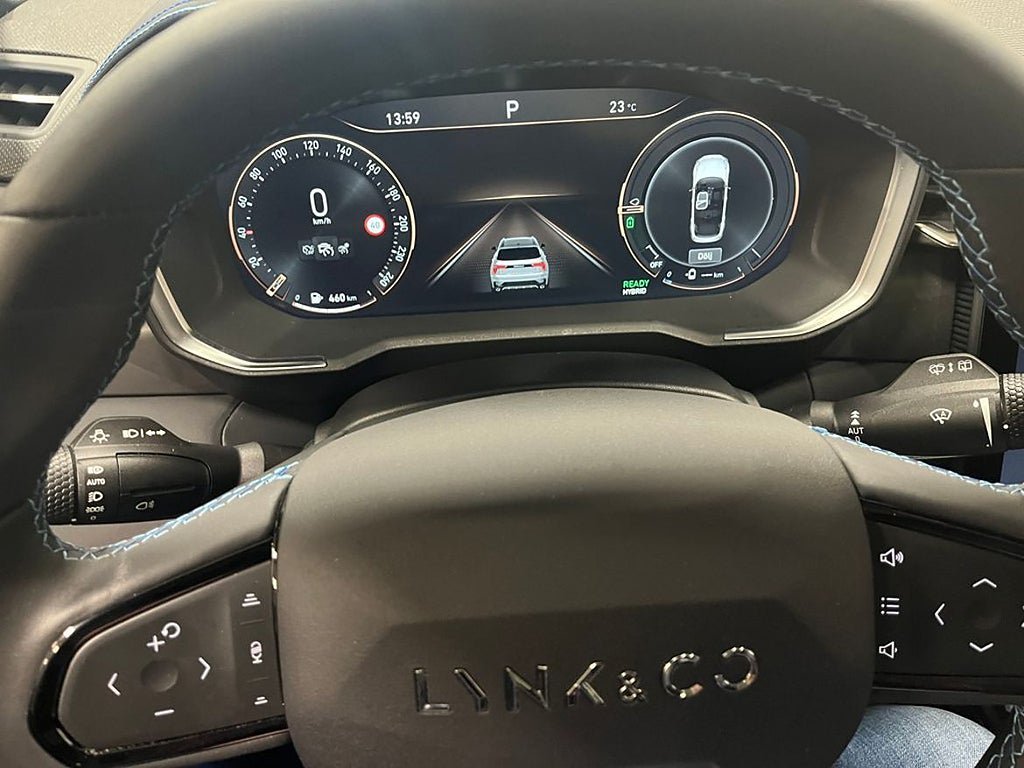 Vehicle Image 17