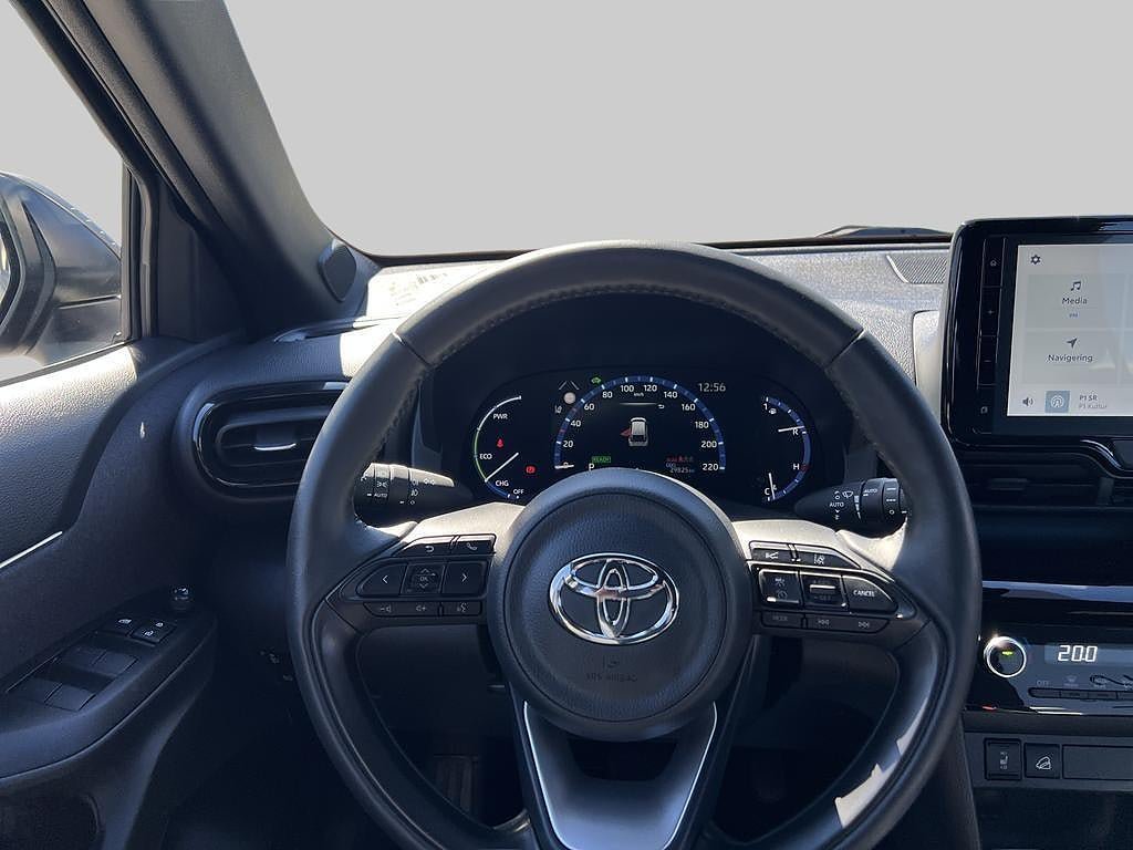 Vehicle Image 10