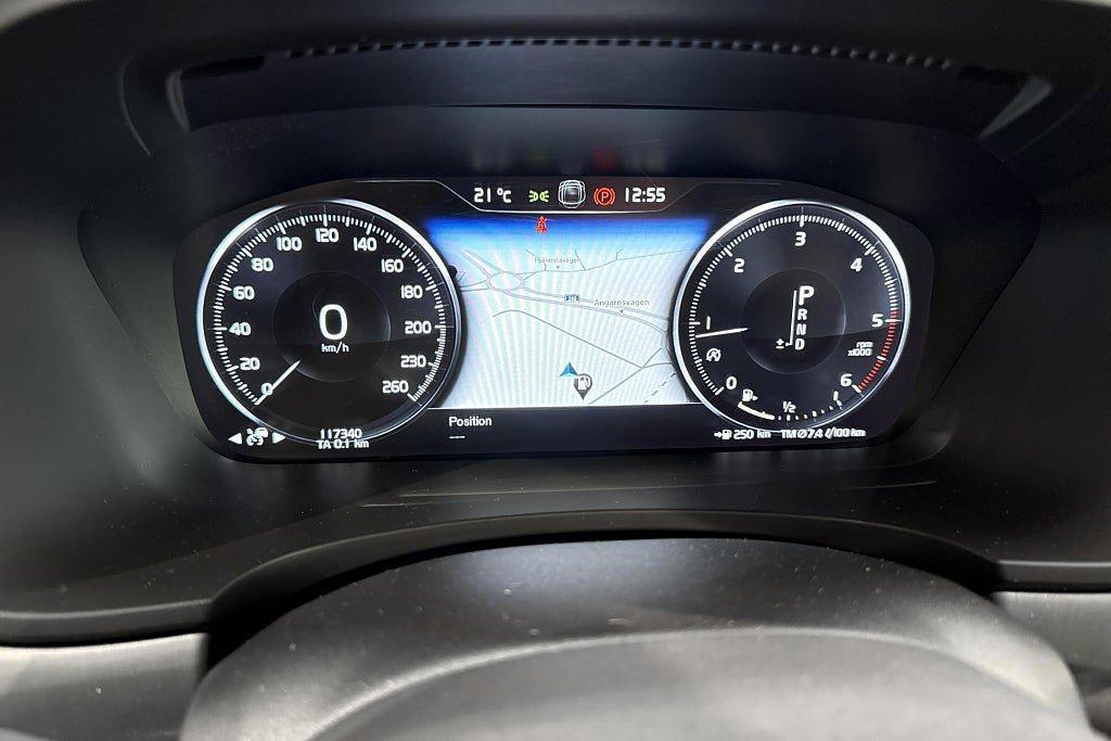 Vehicle Image 21
