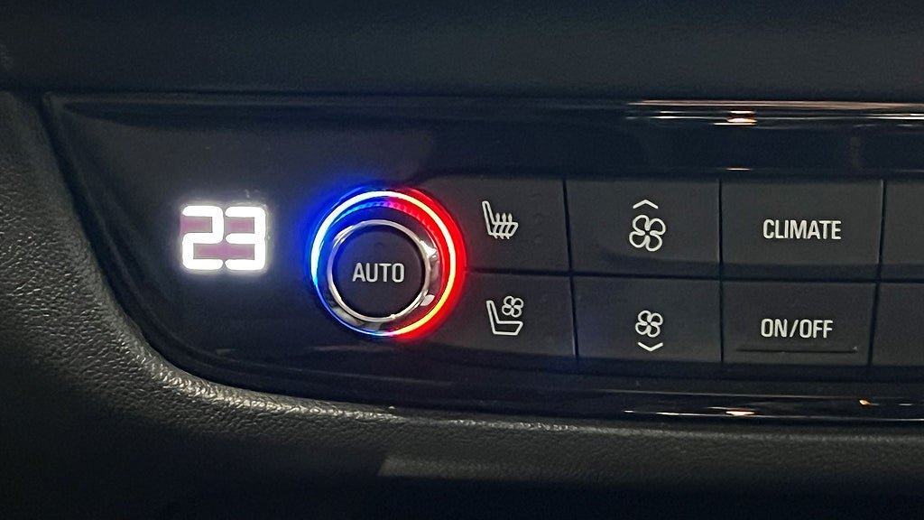 Vehicle Image 27
