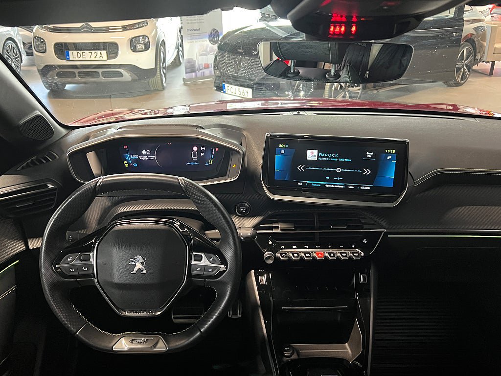 Vehicle Image 14