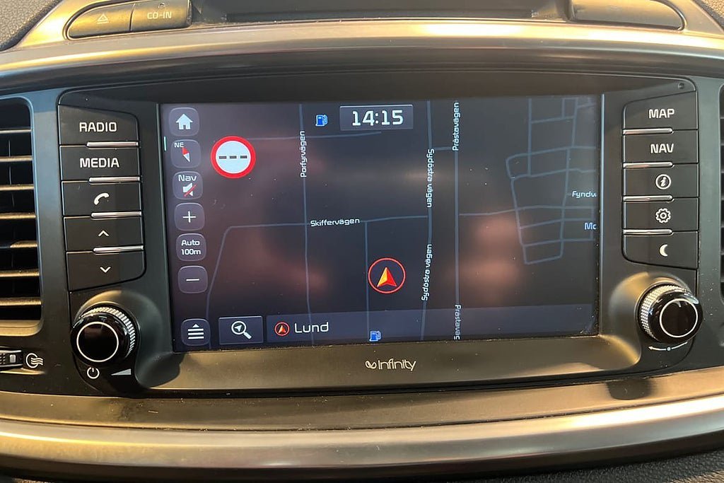 Vehicle Image 14