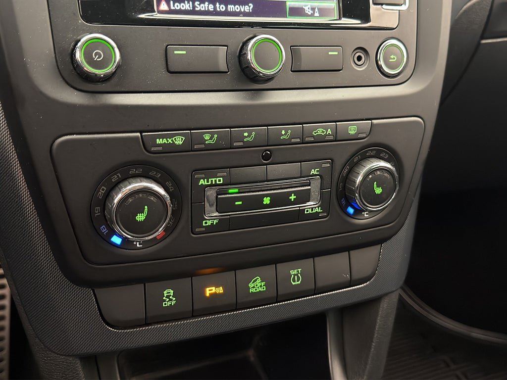 Vehicle Image 24