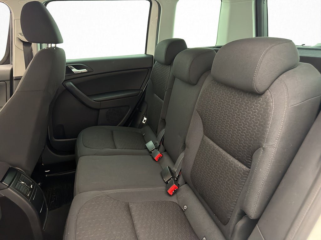 Vehicle Image 27