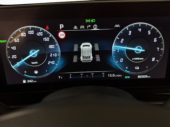 Vehicle Image 16
