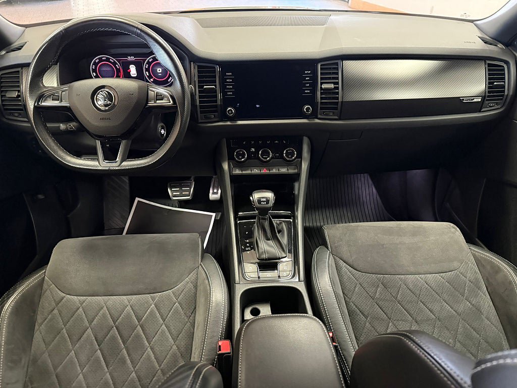 Vehicle Image 17