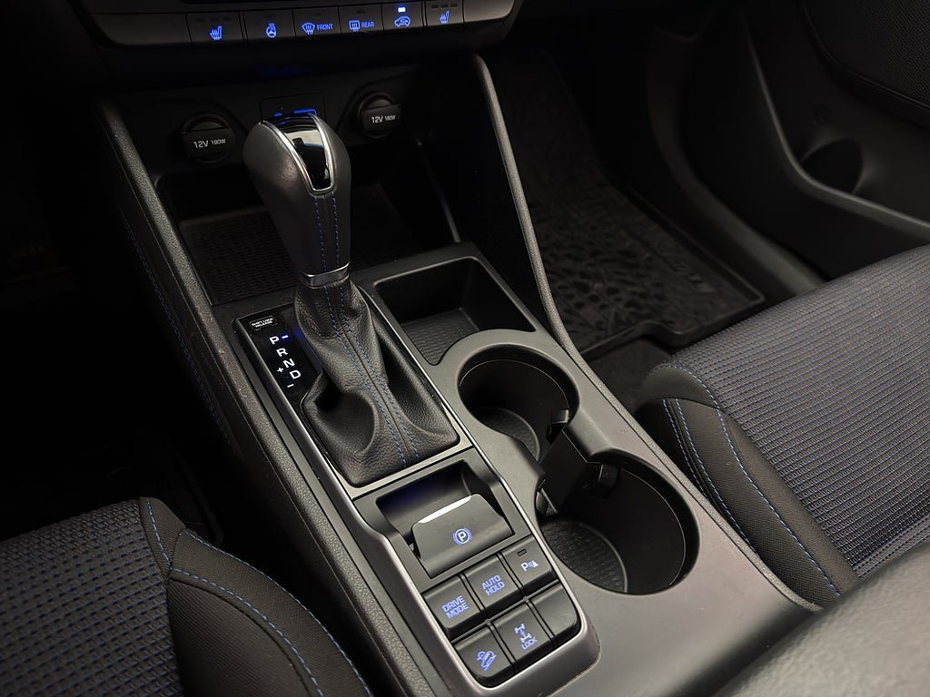 Vehicle Image 23