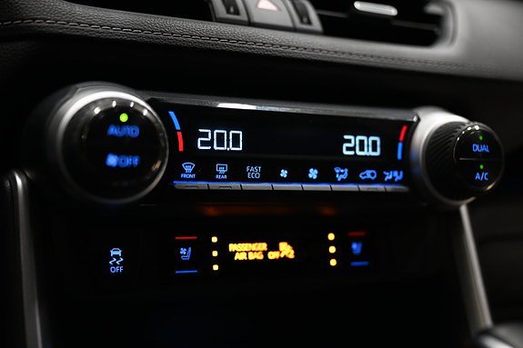 Vehicle Image 26