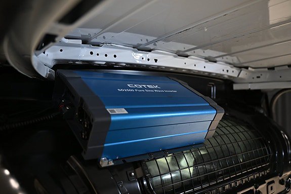 Vehicle Image 10