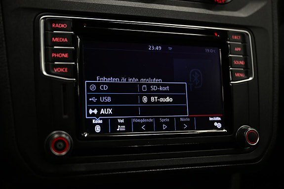 Vehicle Image 23
