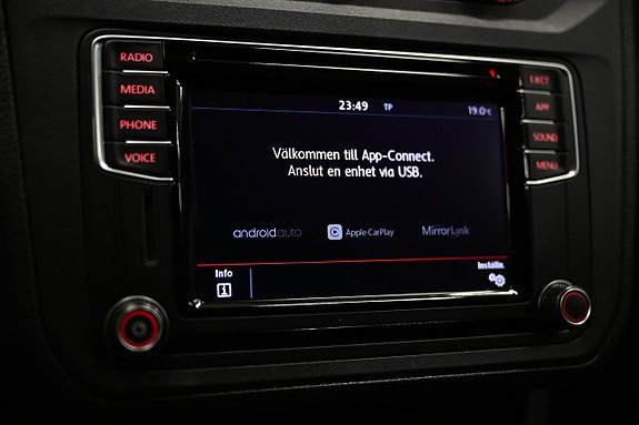 Vehicle Image 24
