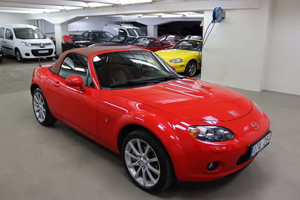 Vehicle Image 7
