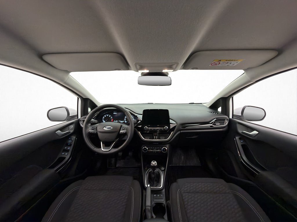 Vehicle Image 12