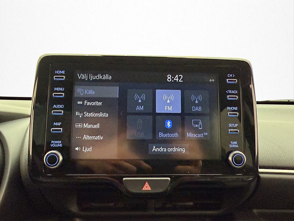Vehicle Image 18
