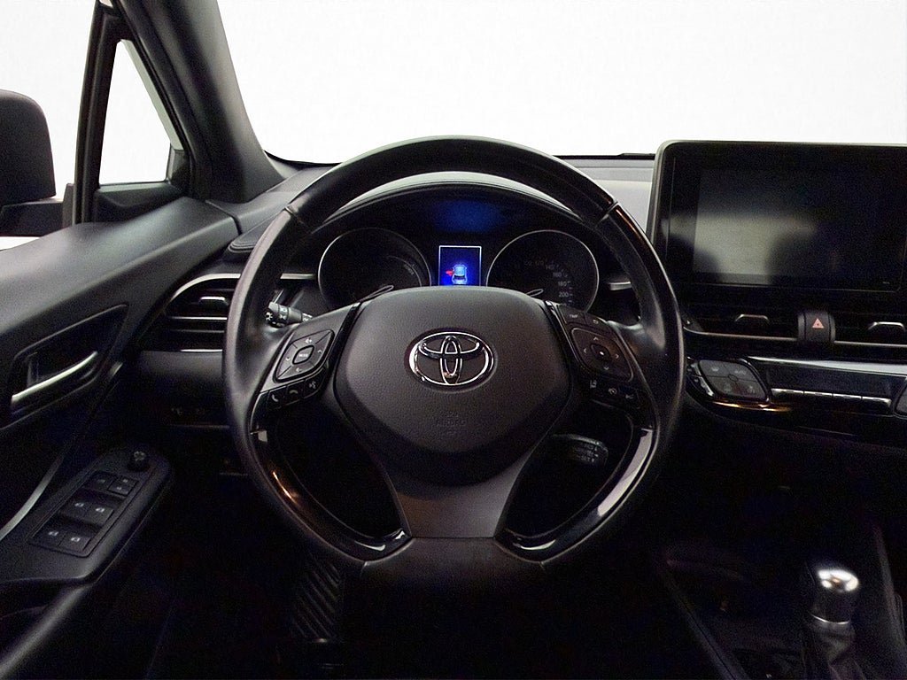 Vehicle Image 12