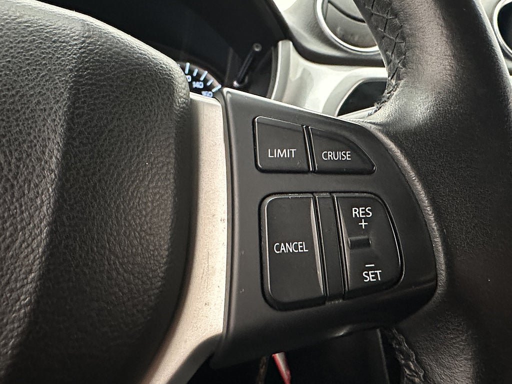 Vehicle Image 19