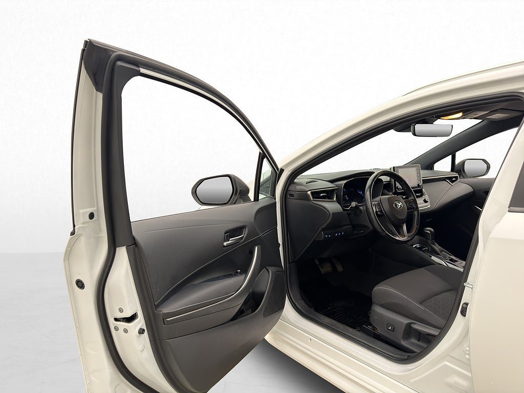 Vehicle Image 10