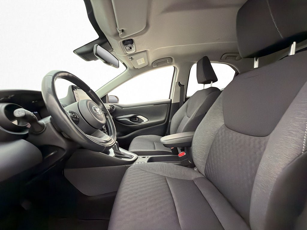 Vehicle Image 21