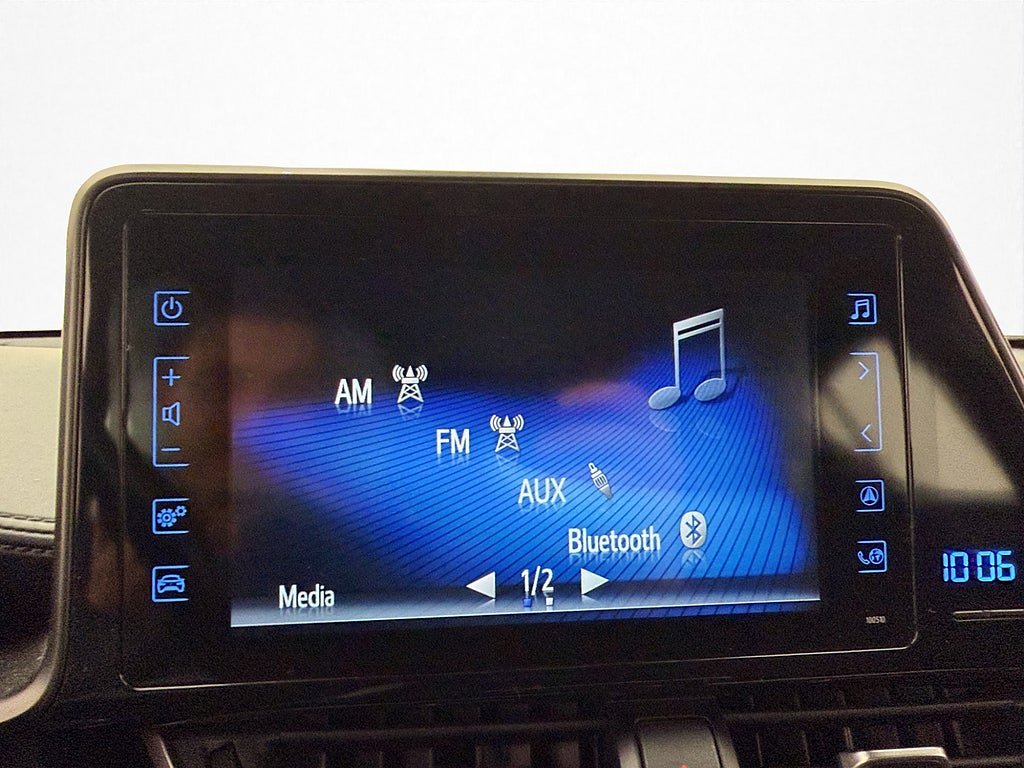 Vehicle Image 18