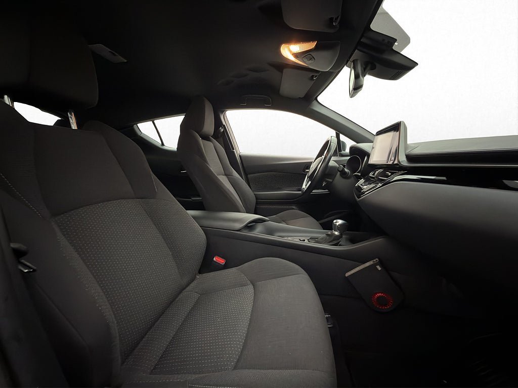 Vehicle Image 21