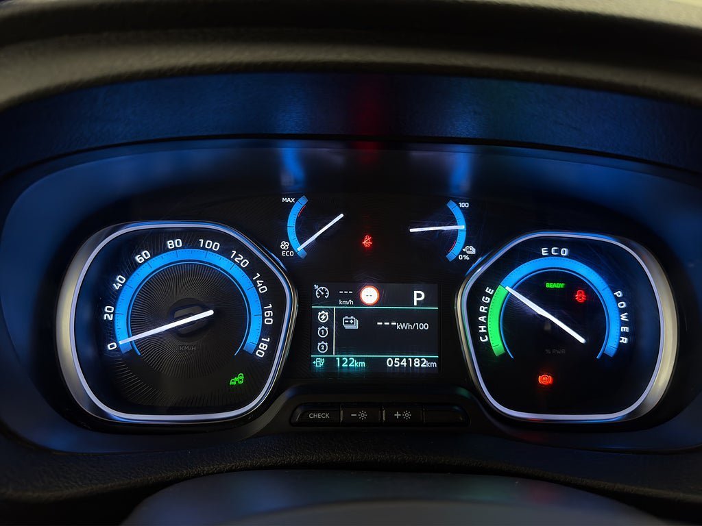Vehicle Image 19