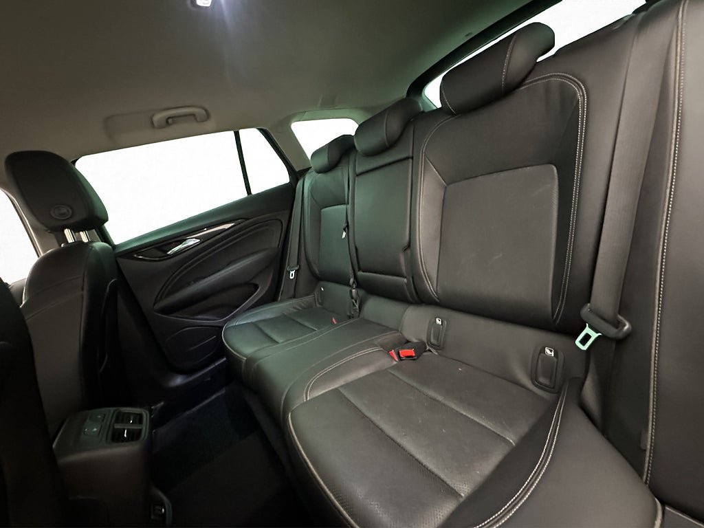 Vehicle Image 26