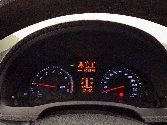Vehicle Image 26