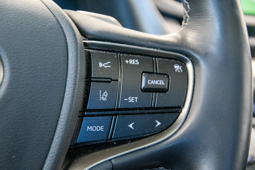 Vehicle Image 23