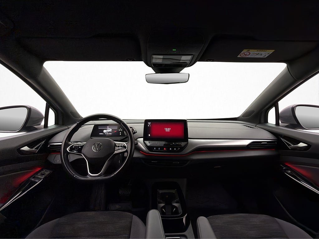 Vehicle Image 13