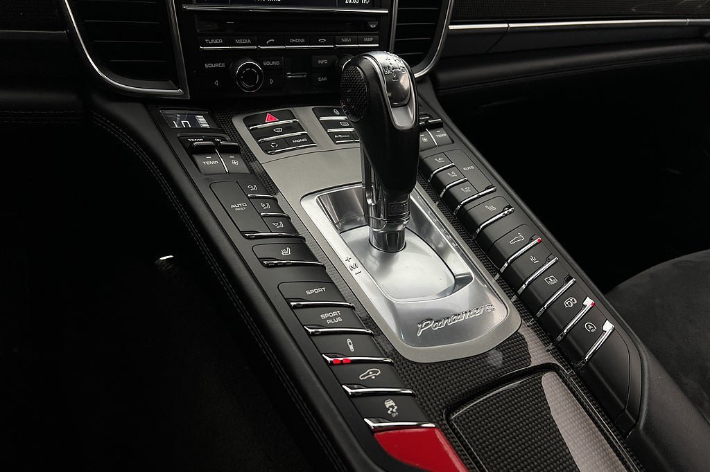 Vehicle Image 22