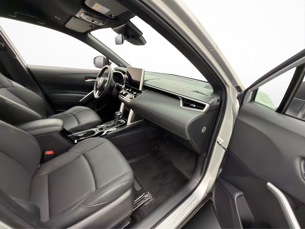 Vehicle Image 11