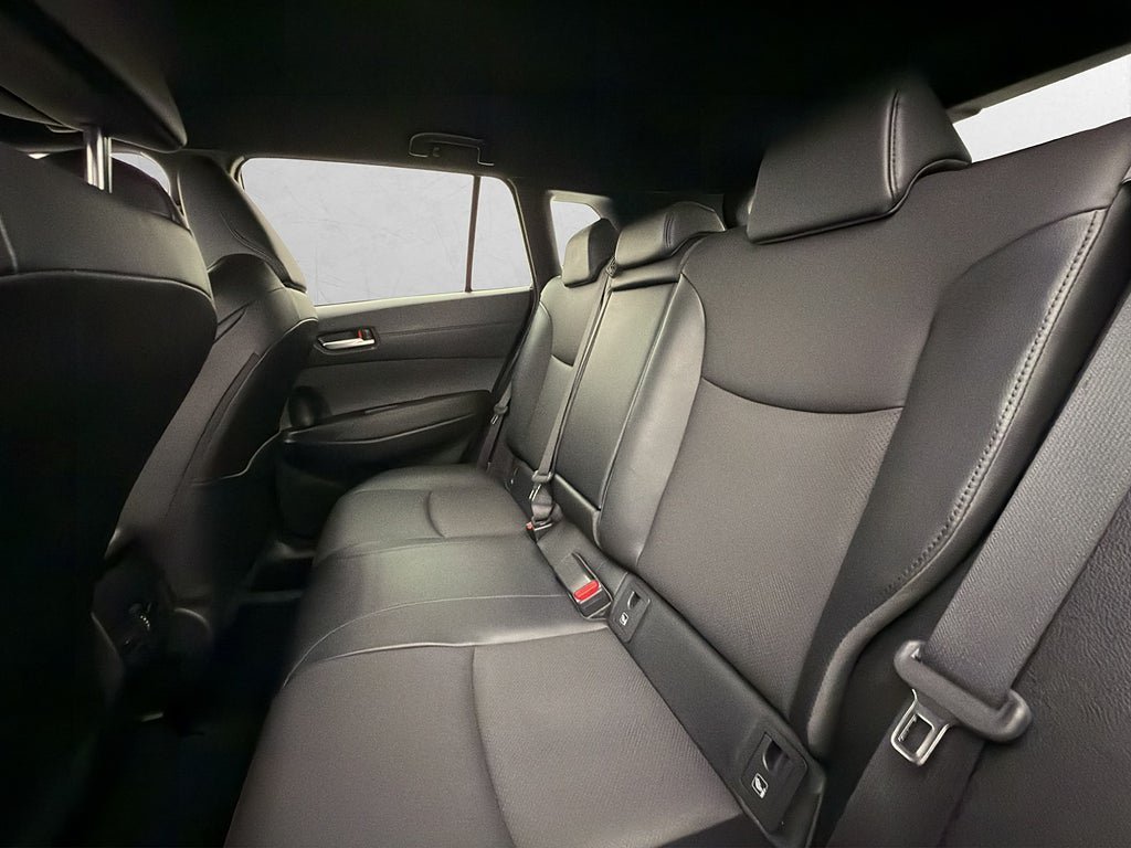Vehicle Image 13