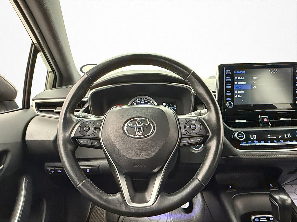 Vehicle Image 17