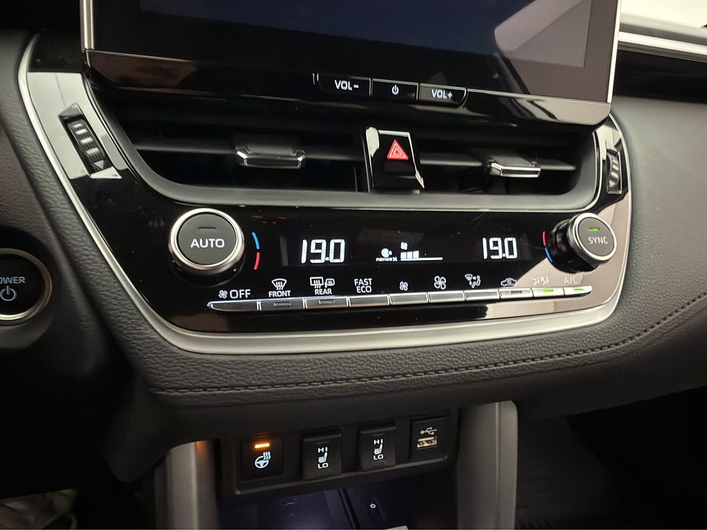 Vehicle Image 22