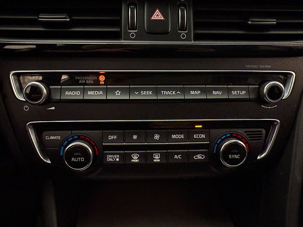 Vehicle Image 26