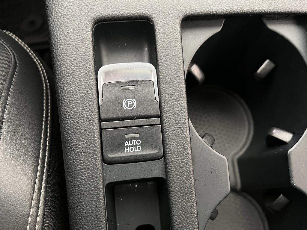 Vehicle Image 29