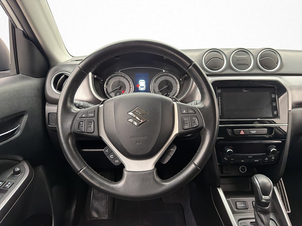 Vehicle Image 10