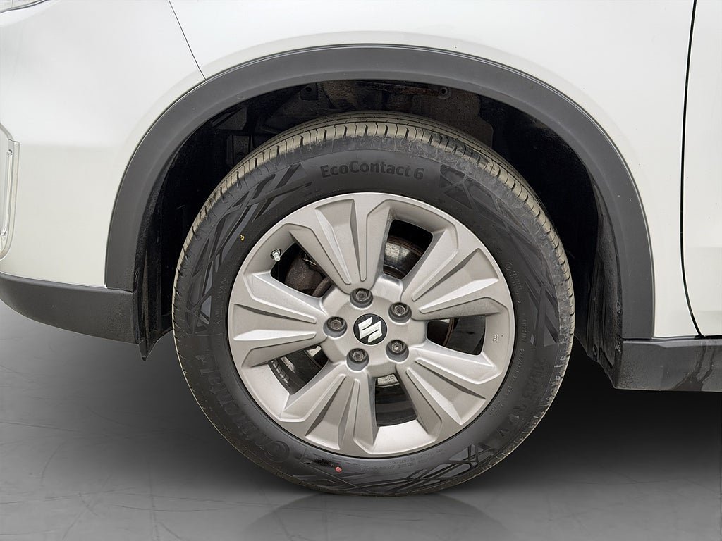 Vehicle Image 23