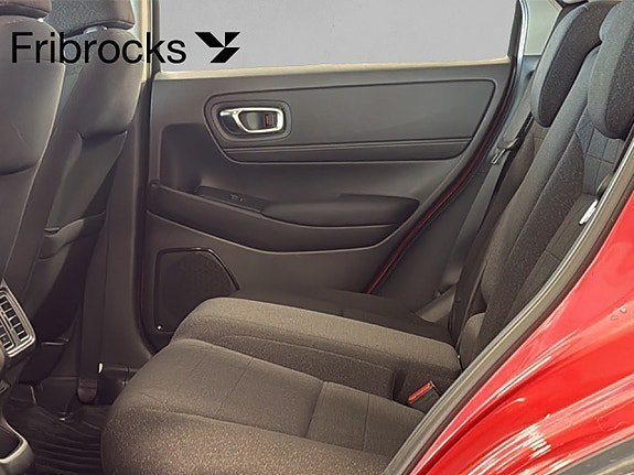 Vehicle Image 11