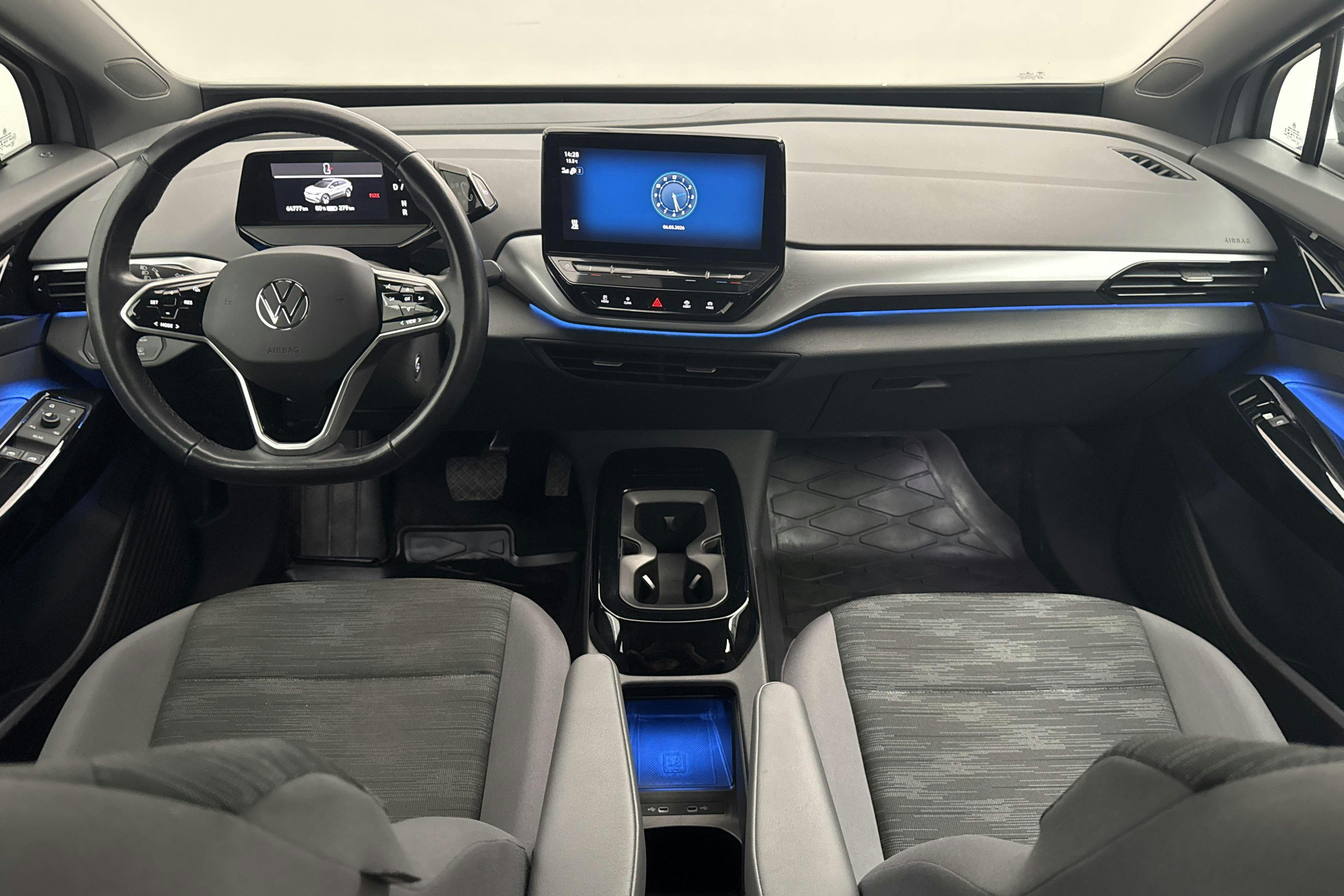 Vehicle Image 6